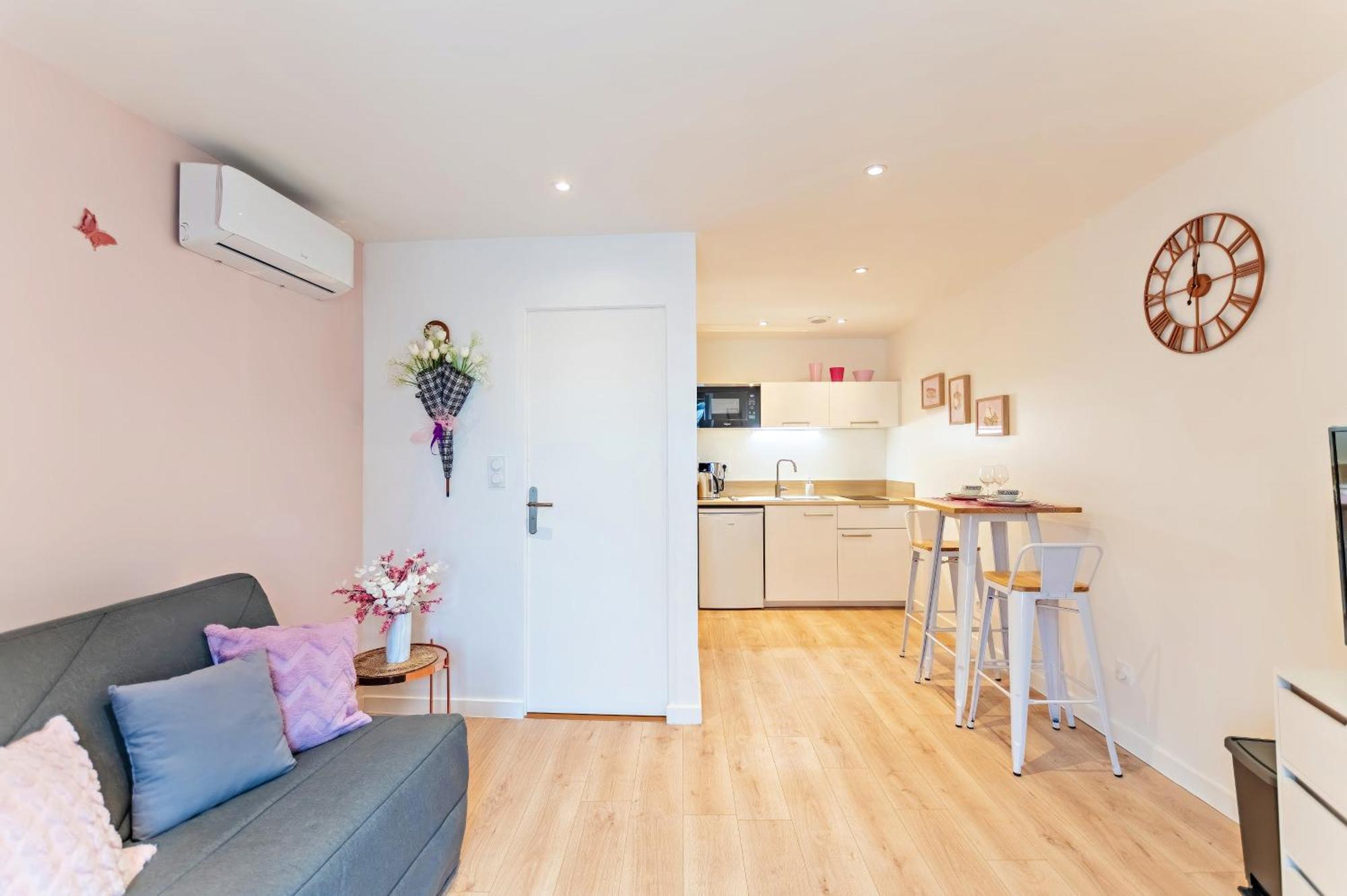 Apartamento Chez Quentin & Thibaut Dagneux Exterior foto